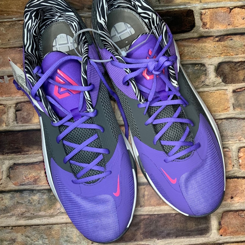 Nike Zoom Freak 4 "Lightning" size 17